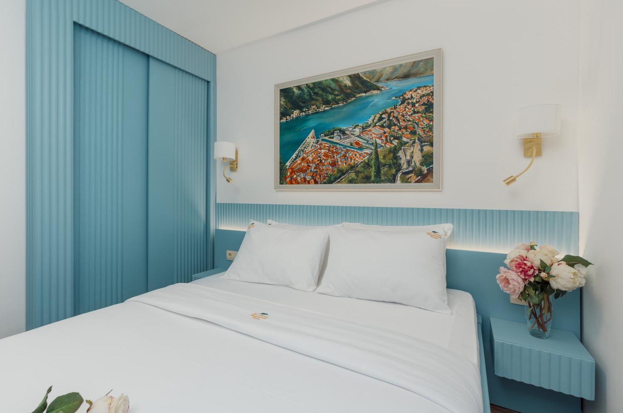 Apartments Los Olivos Kotor Bagian luar foto