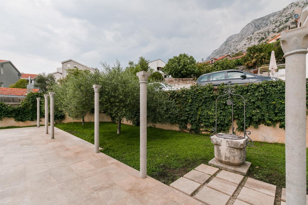 Apartments Los Olivos Kotor Bagian luar foto